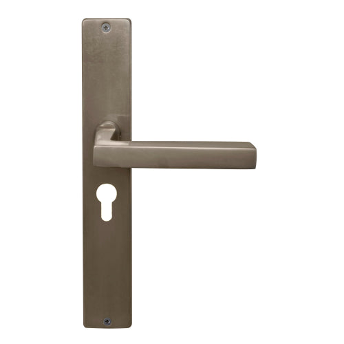 Federal Square Backplate E48 Keyhole in Natural Bronze