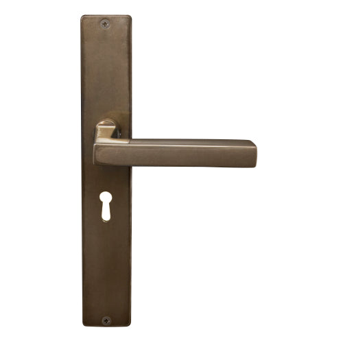 Federal Square Backplate Std Keyhole in Antique Bronze
