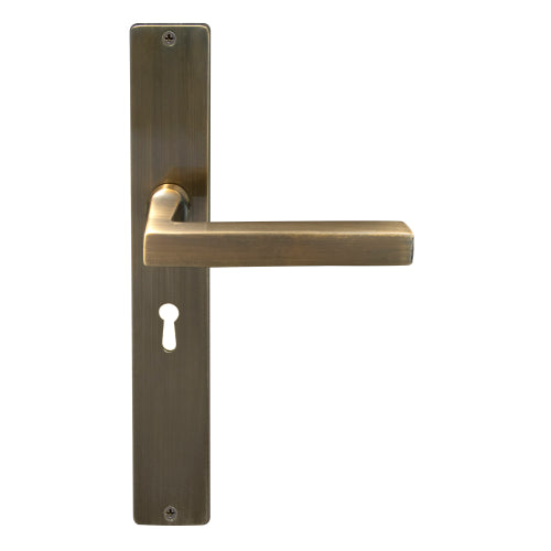 Federal Square Backplate Std Keyhole in Brushed Bronze