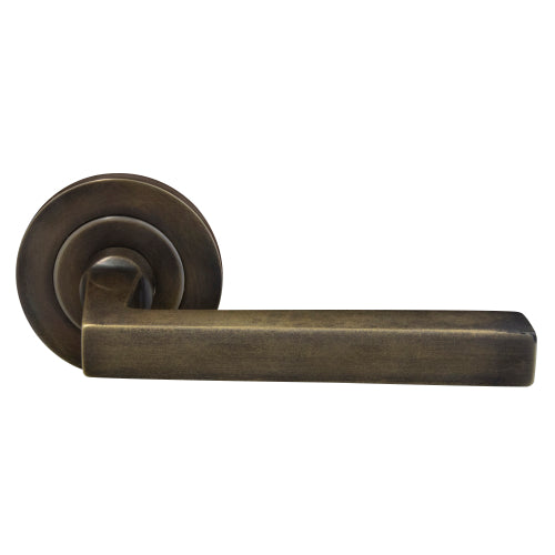 Federal 64mm Large Rose Lever Set in Oil Rubbed Bronze