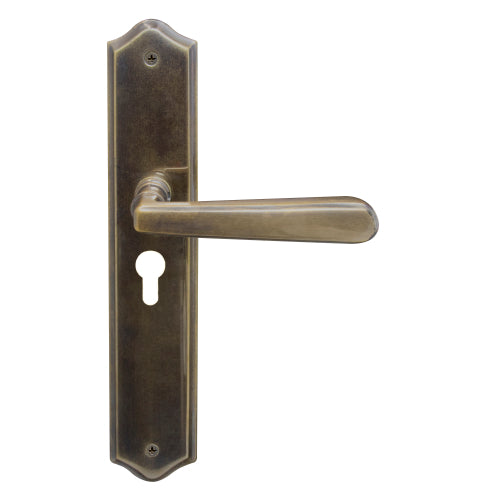 Villa Traditional Backplate E48 Keyhole in Oil Rubbed Bronze