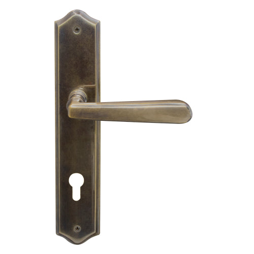 Villa Traditional Backplate E85 Keyhole in Oil Rubbed Bronze
