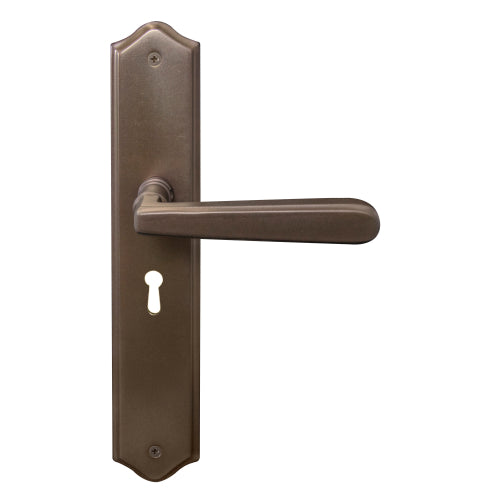 Villa Traditional Backplate Std Keyhole in Matt Antique Bronze