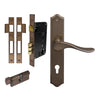 Haven Traditional Backplate Entrance Set - E85 in Antique Bronze