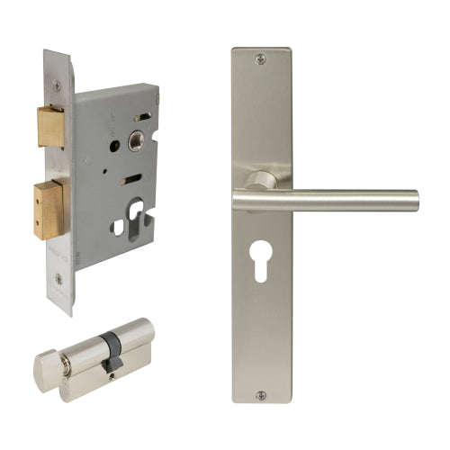 Charleston Square Backplate Entrance Set - E48 in Brushed Nickel