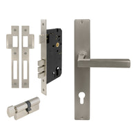 Federal Square Backplate Entrance Set - E85 in Brushed Nickel