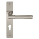 NIDO - Lumina Square Backplate -Knurled-E85 in Brushed Nickel
