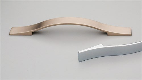 Cabinet Pull Handle 160mm CTC in Stainless Effect