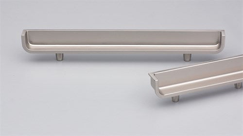 Back Cabinet Pull Handle 128mm CTC in Matt Nickel