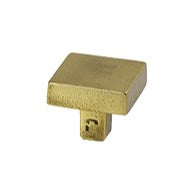 CARRE30 KNOB BRASS/AGED GOLD 30*30*25MM in Aged Gold