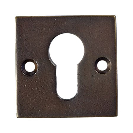 ESCUTCHEON SQUARE CYLINDER / AGED BRONZE / in Aged Bronze