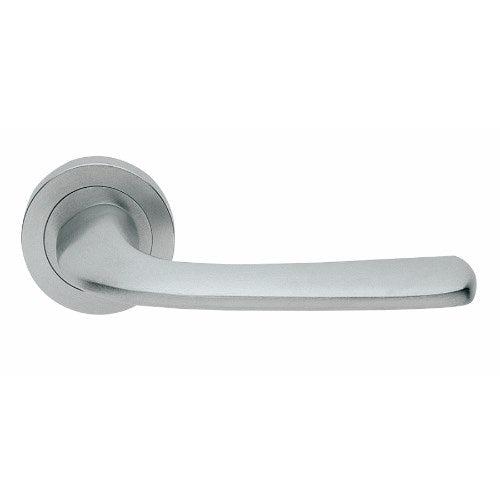 GOGO - passage lever set square rose (50mm) without latch in Satin Chrome