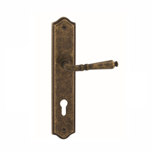 Balmain Long Plate - With Euro Keyhole (E85) in Rustic Brass