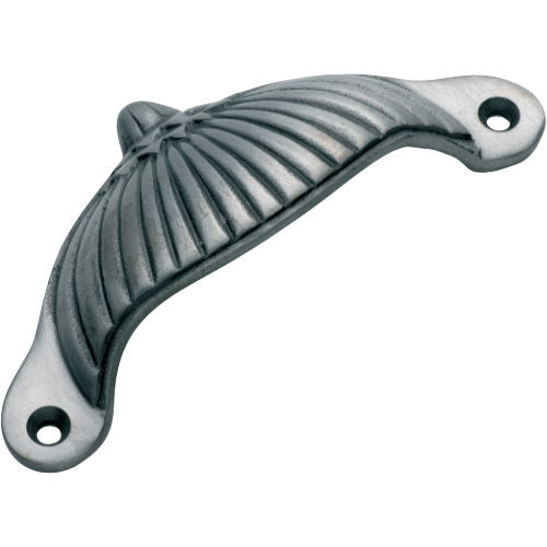 Drawer Pull Fluted Iron Polished Metal H40xL105mm in Polished Metal